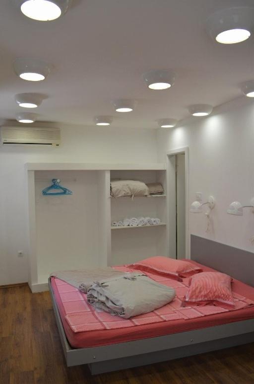Vicencin Place Downtown Studio Apartments Sibenik Luaran gambar
